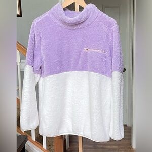 Lavender & White Pullover Large